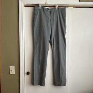 Men’s Apt 9 dress slacks, size 32W/32L